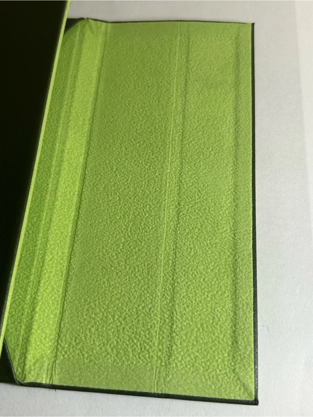 Longchamp Olive Green Leather Folded Wallet